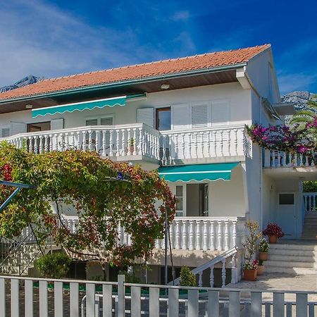 Apartments Kati Orebić Екстериор снимка