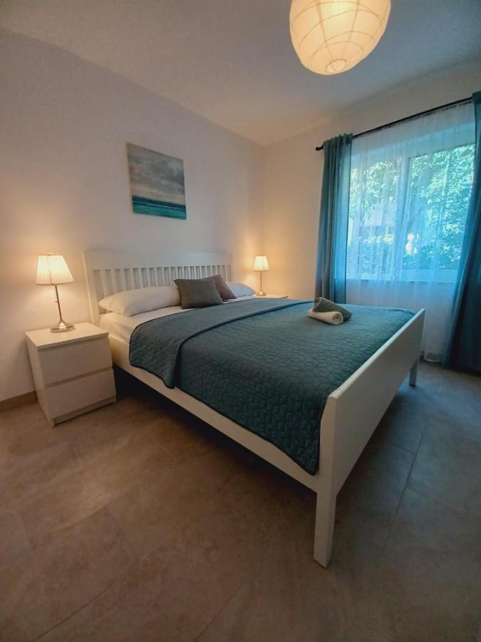 Apartments Kati Orebić Екстериор снимка