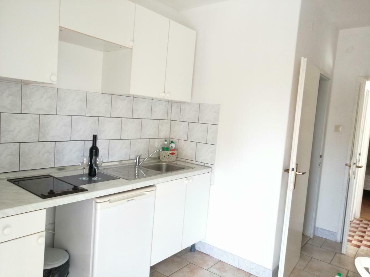 Apartments Kati Orebić Екстериор снимка